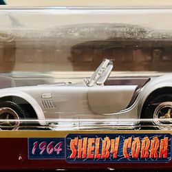 1:18 Road Legends 1964 Shelby Cobra 427 Silver NIB Diecast Model