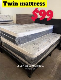Twin size pillow top mattress