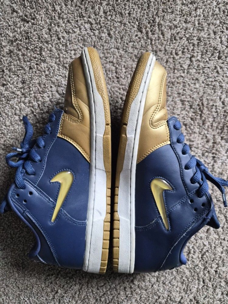 Nike SB Dunk Low 8.5