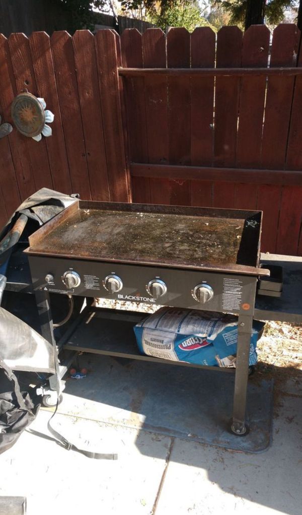 Blackstone 4 burner griddle for Sale in Sacramento, CA ...