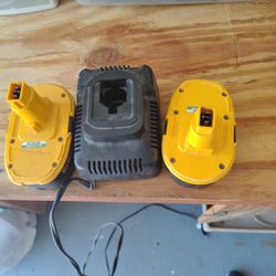 Battery And Charger DeWalt 