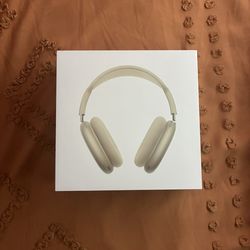 AirPod Max Second Gen (USB C Charging)