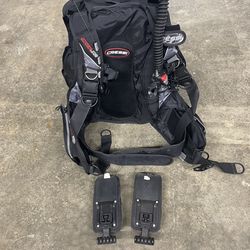 Cressi Buoyancy Compensator, SCUBA tanks, Weights, Misc