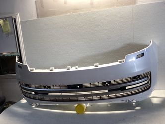 2022-2024 Land Rover Range Rover Front Bumper OEM