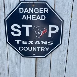 Texans Sign NFL 