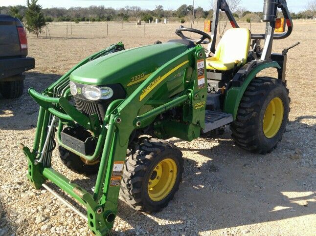 John Deere 2320 tractor