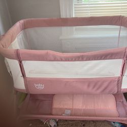 Pink Basinet 