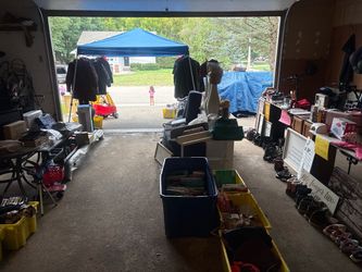 Huge Garage Sale 8/15-16