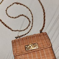 Cross Body Purse with Magnetic Snap