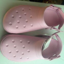 brand new men’s crocs