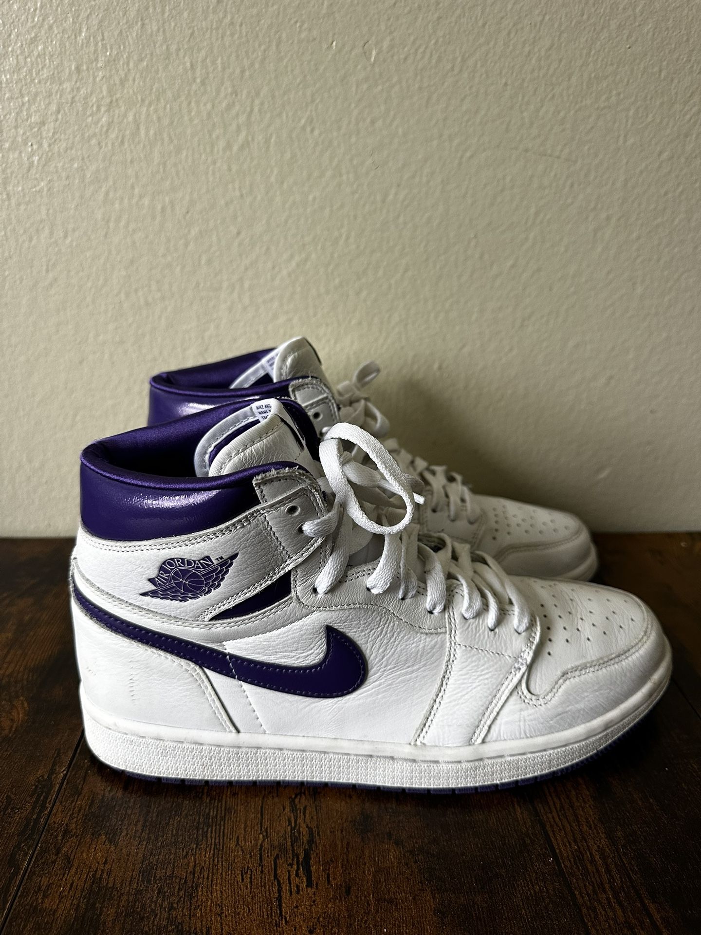 Jordan 1 High Metallic Purple Size 8.5 Men’s