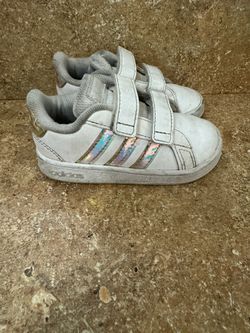 Girl Adidas