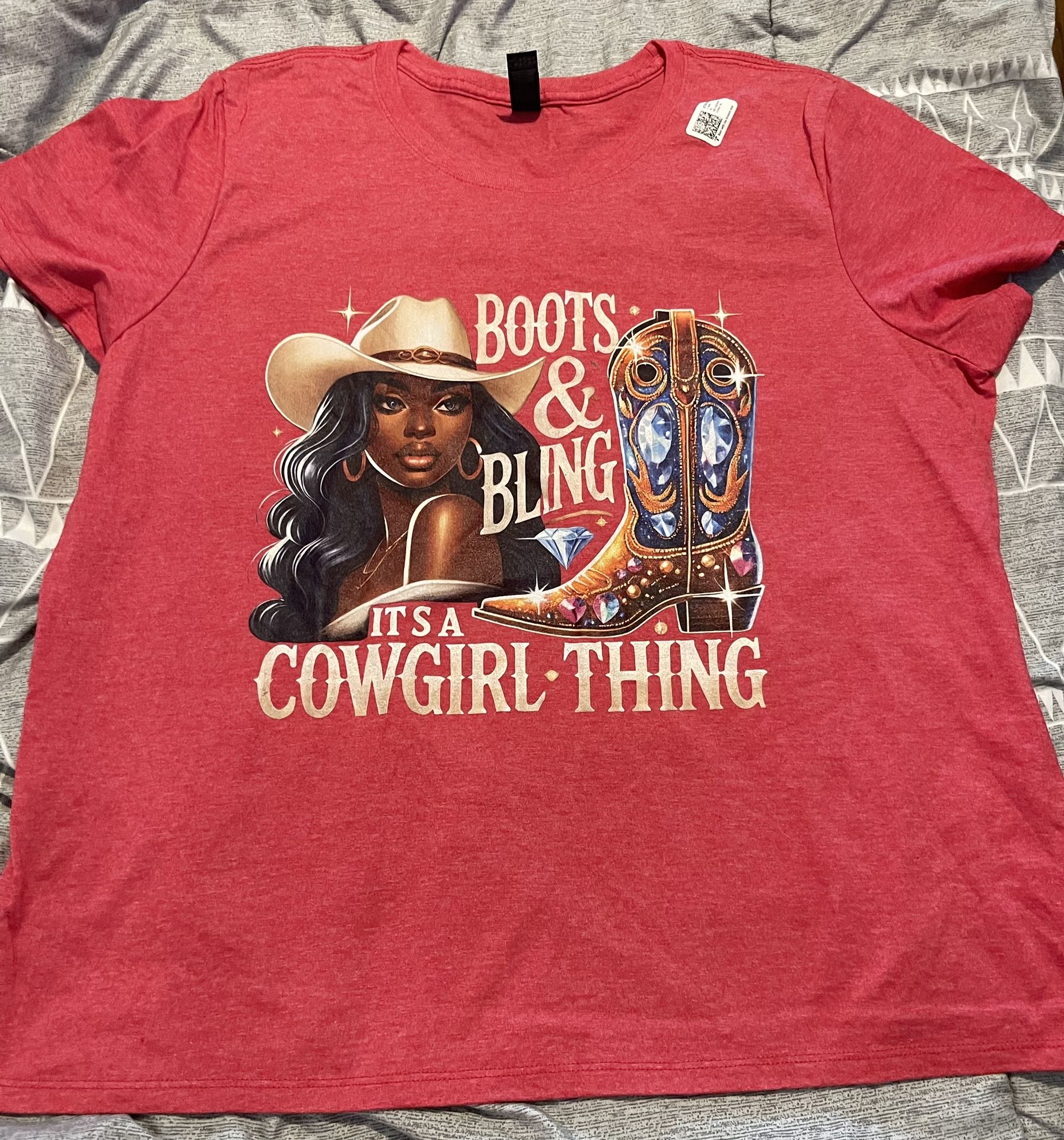 Women’s Red 2XL shirt