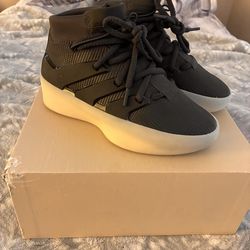 Adidas Fear of God size 4
