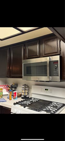 GE Profile™ Over-the-Range Oven with Advantium® Technology