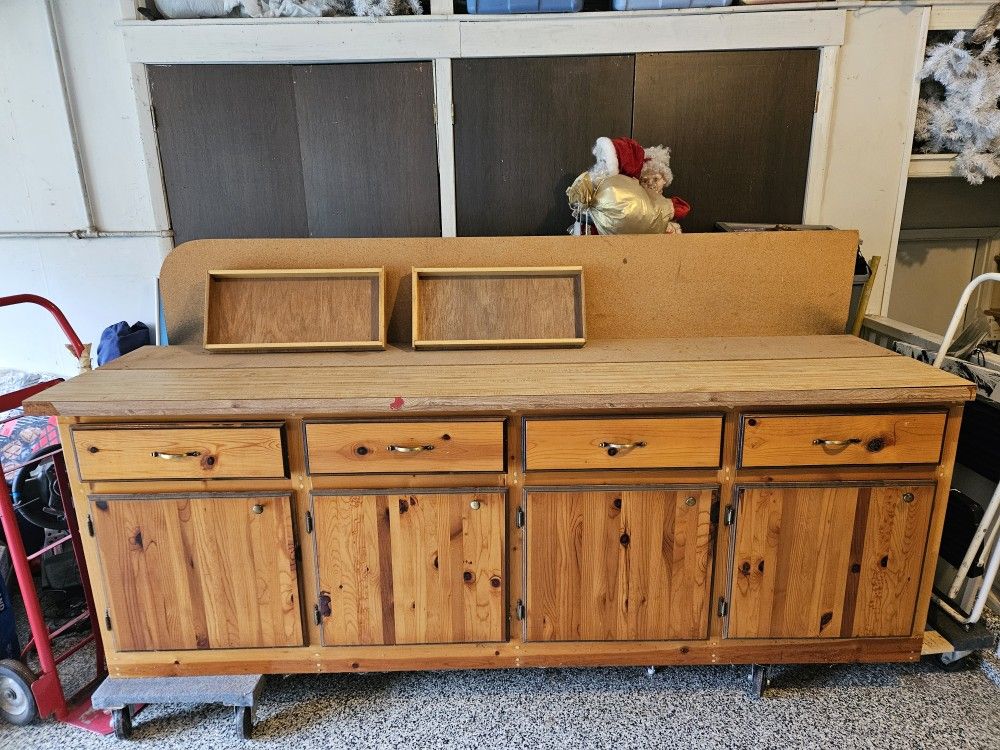 Wooden Storage Cabinet With Drawers 