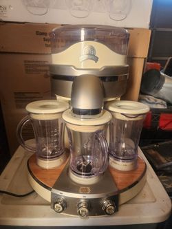 Margaritaville Frozen Drink Blender Machin
