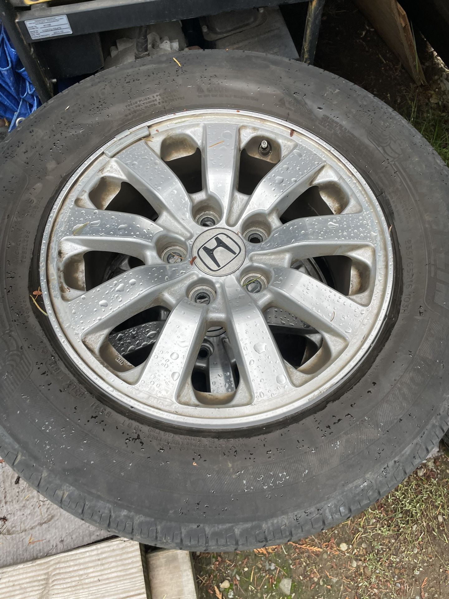 Michelin X Tour All Season 235/65R16