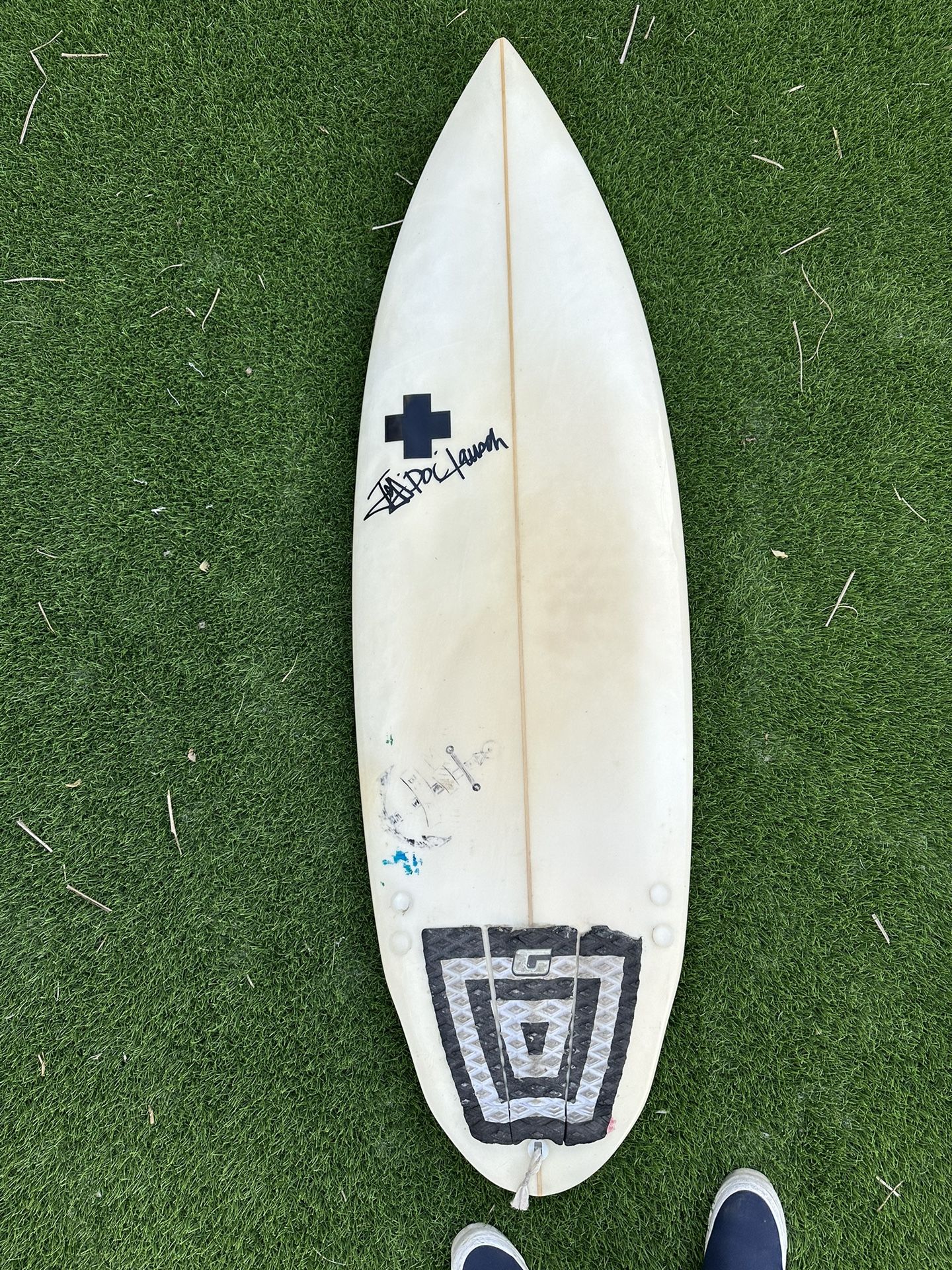 Jeff Doc. Surfboard 5’7”
