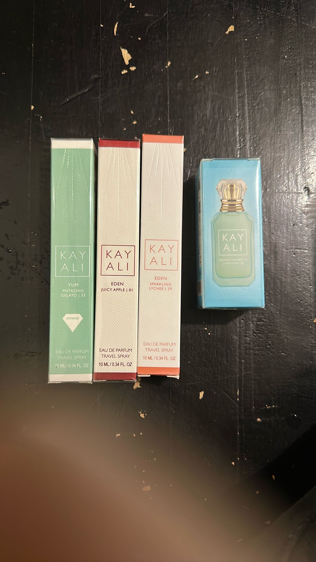 KAYALI perfumes package