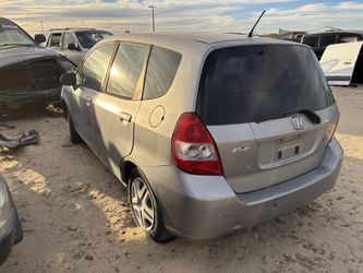 Honda Fit 2007 - Motor y Transmisión / Engine & Transmission