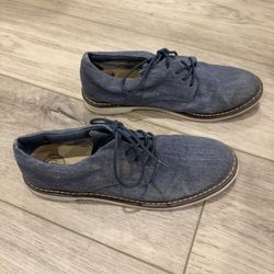 Big Boy’s Dress shoes | Blue | Size 6