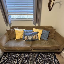 Pottery Barn Couch 