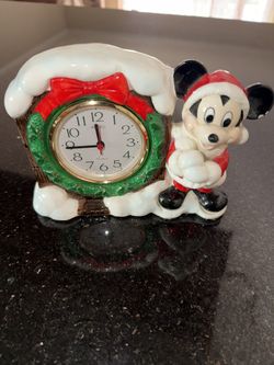 Vintage Christmas Mickey / Disney Clock 