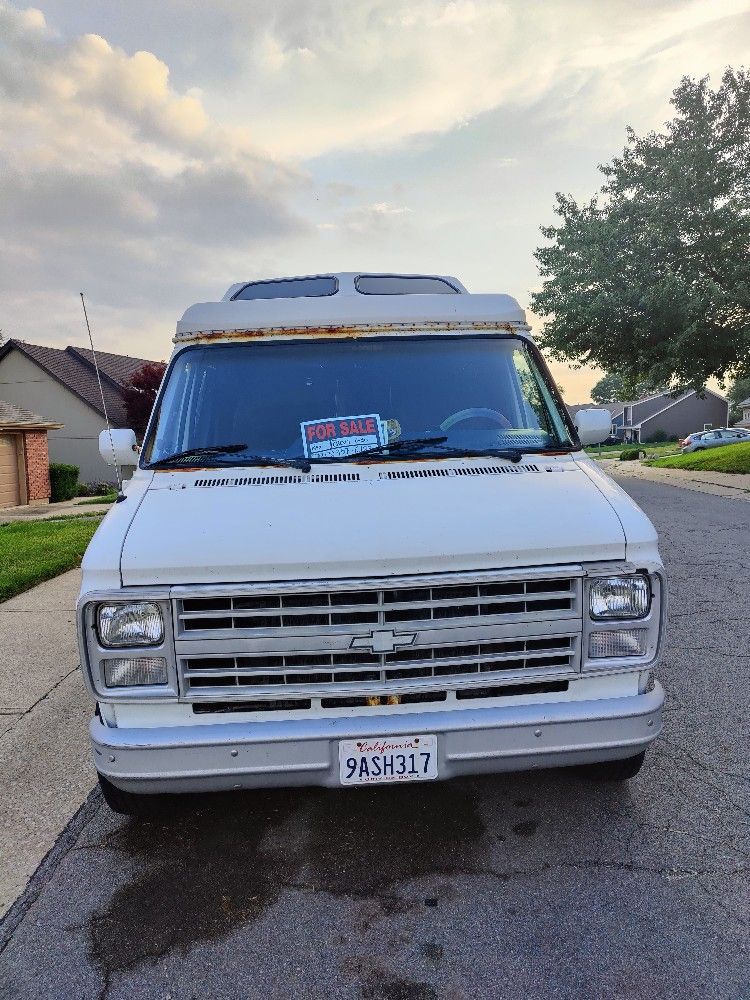 1990 Chevy G30