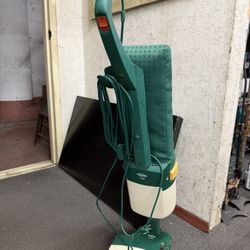 Gently Used Voters Folletto Vacuum 