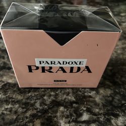 New Prada Paradoxe intense 90ml