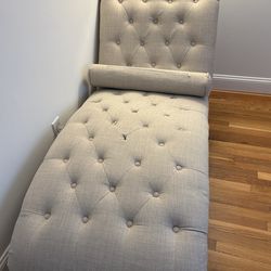 Chaise