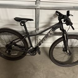 Trek Mountain Bike