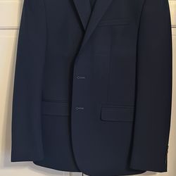 Suit 