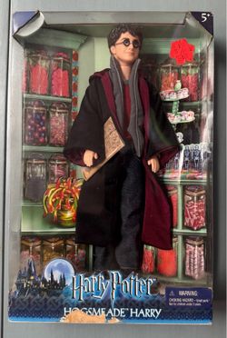 Harry Potter Figure in Box Hogsmeade see pics for condition just $20