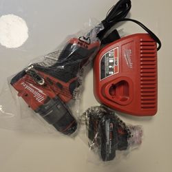 Milwaukee M12 FUEL Brushless Cordless Hammer Drill With 5.0 M12 battery And Charger 