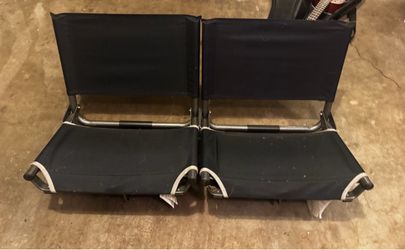 Pair Cascade Mountain Tech Folding Stadium Seats
