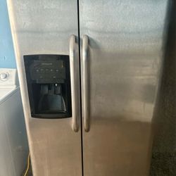 Frigidaire Stainless Steel 36” Refrigerator 