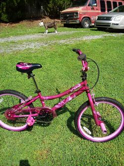 20 " GIRLS FREE STYLE 2 COOL KENT NEW NEVER USED