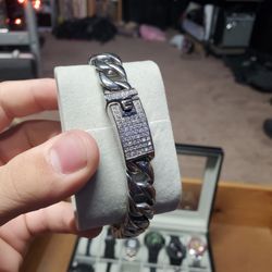 Iced Cuban Braclet 9in