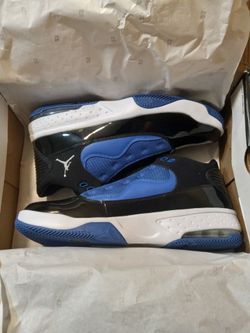 Brand new men’s size 10 1/2 Jordan max aura 7 shoes 👟 $150 cash only pickup only In Menifee