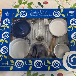 Schylling Cookware Set