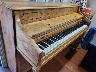  Piano