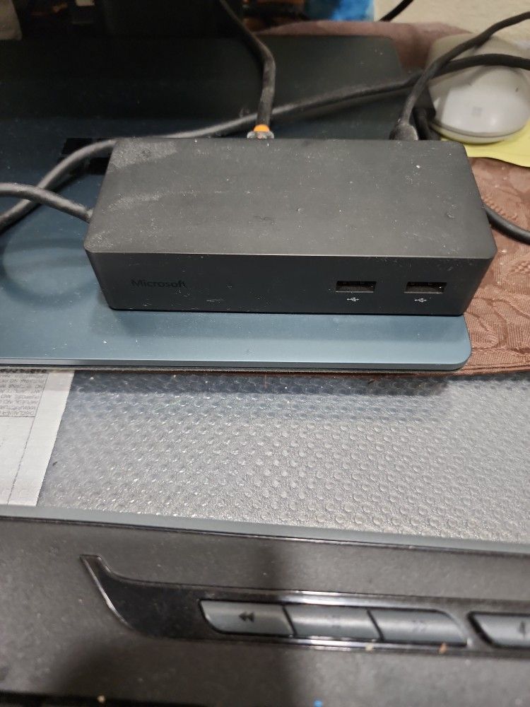 Microsoft Surface Docking Station