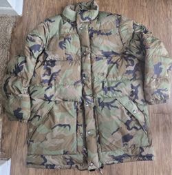 Polo Ralph Lauren Men’s Camo Convertible Down Puffer Jacket, Size LT (big)NWOT