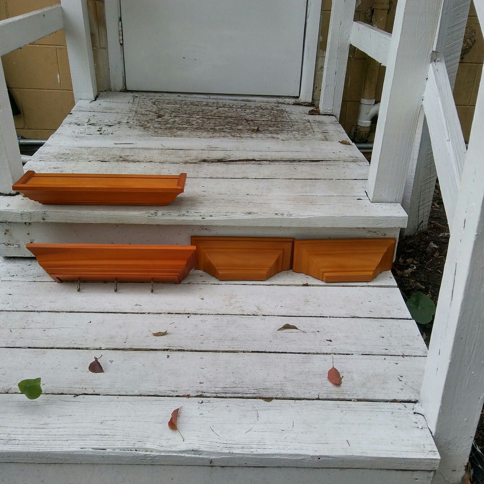 Wall decore shelf