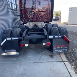 freightliner cascadia 2013 