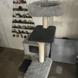 Cat tree