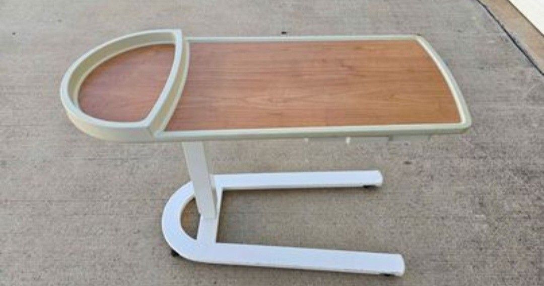 Nemschoff Adjustable Overbed Table