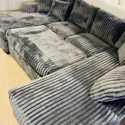 Supreme Cozy Lounge Sectional 